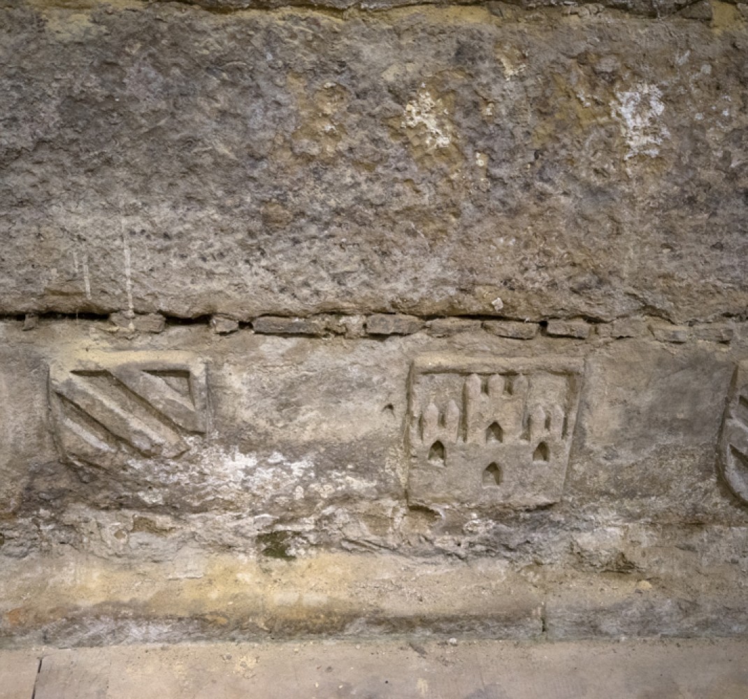 Sepulcro de familia indeterminada, probablemente Duque