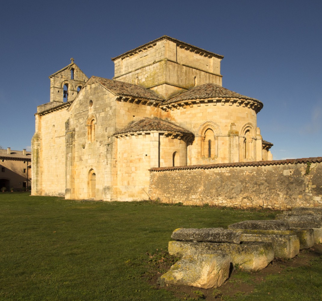 Iglesia monástica de Santa Eufemia de Cozuelos