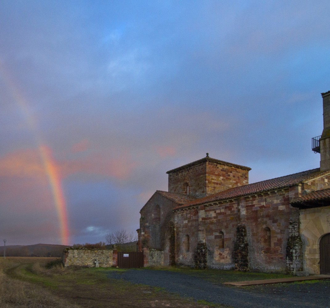 Iglesia monástica de Santa María de Santa María de Mave