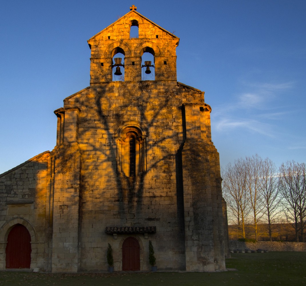 Iglesia monástica de Santa Eufemia de Cozuelos