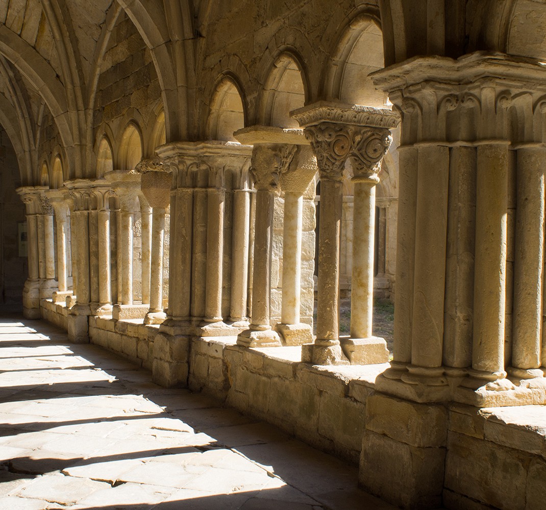 ROM Exhibition Center: Monastery of Santa María la Real de Aguilar de Campoo