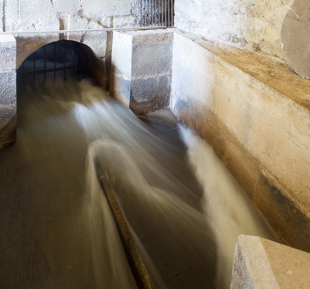 Stream that crosses the monastery