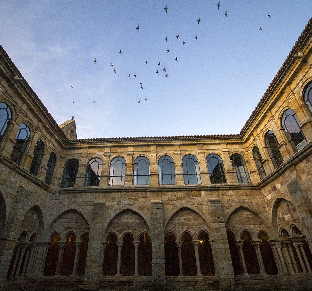 ROM Exhibition Center: Monastery of Santa María la Real de Aguilar de Campoo